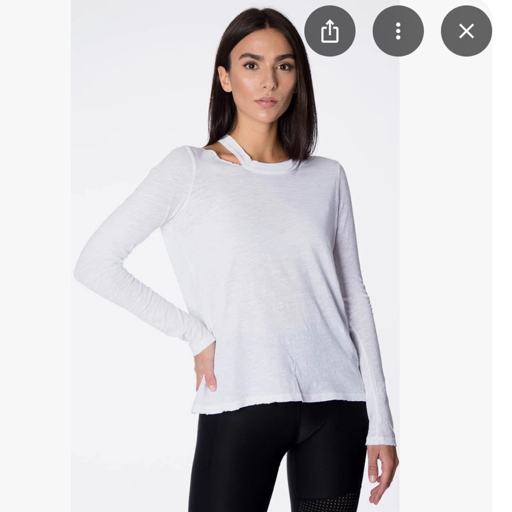 Philanthropy Alexa white distressed long sleeve T shirt size Large New!